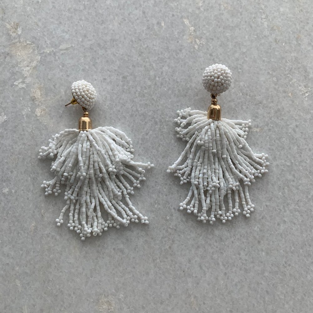 Pancea White Bead Tassel Earring